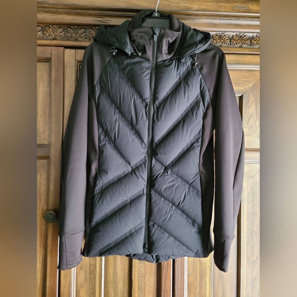 Athleta Inlet Jacket sz. small Black